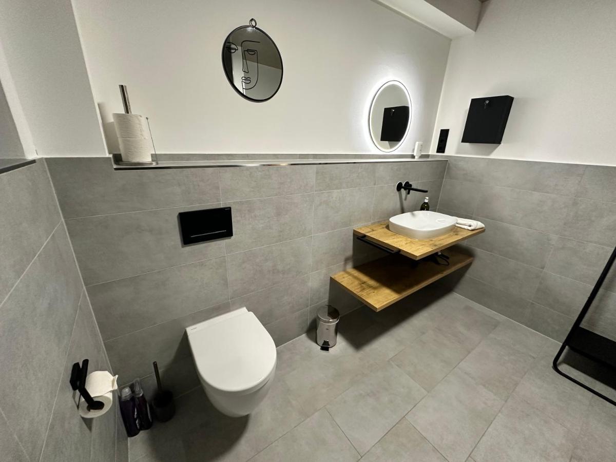 Luxurioeses Apartment Direkt Am Kanal 125 M² - Youpartments Munster  Bagian luar foto