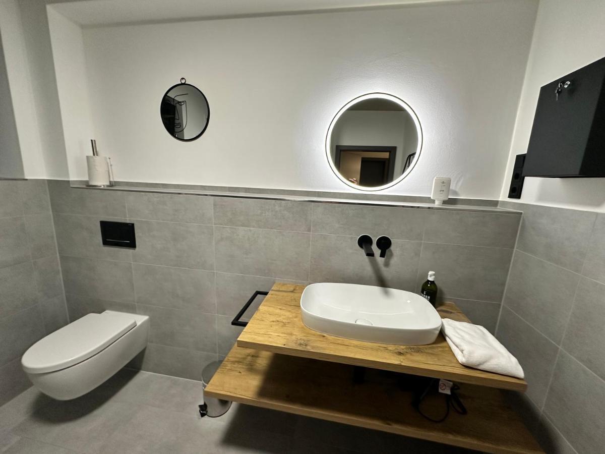 Luxurioeses Apartment Direkt Am Kanal 125 M² - Youpartments Munster  Bagian luar foto